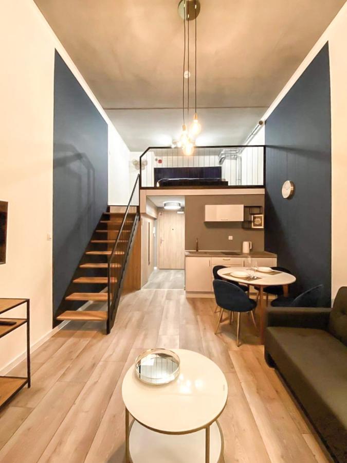Airport Apartment Breslavia Exterior foto