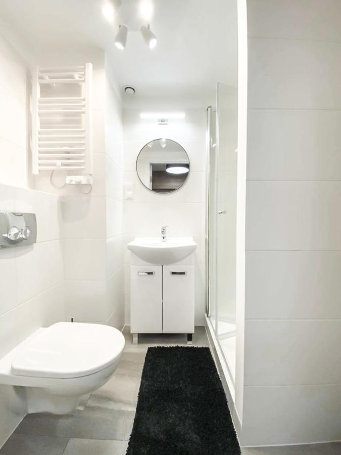 Airport Apartment Breslavia Exterior foto